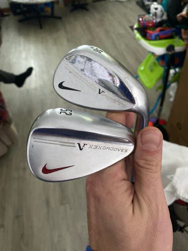 Men's Nike Forged Right Handed Wedge Regular Flex 56 Degree (Used)