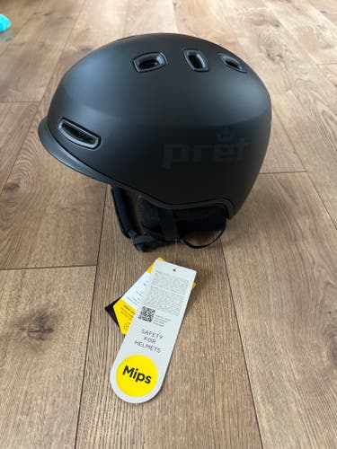 Unisex Medium Pret Helmet (New)