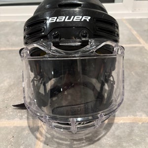 Small Bauer Re-Akt 75 Helmet (Used)