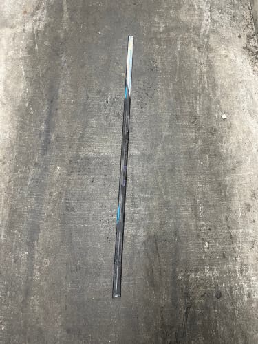 Broken Intermediate Bauer Nexus Tracer Right Handed Hockey Stick P88 65 Flex (Used)