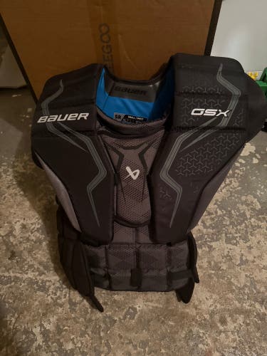 Small 2023 Bauer GSX Goalie Chest Protector (Used)