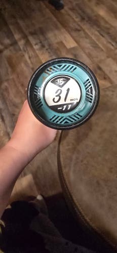 2025 Louisville Slugger Kryo Composite Bat (-11) 20 oz 31" (Used)