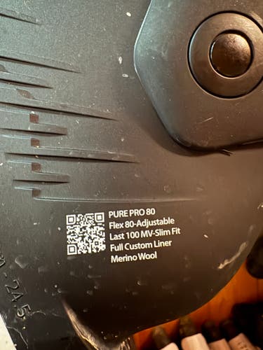 Mondo 24 & 24.5 Women's Rossignol Pure Pro Ski Boots (Used)