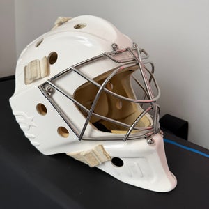 Bauer 961 SE Pro Custom Goalie Mask - Fleury