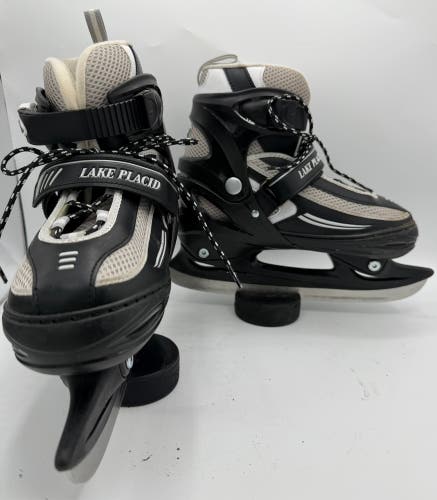 Lake Placid Ice Skates | Adjustable Sizes 5-8