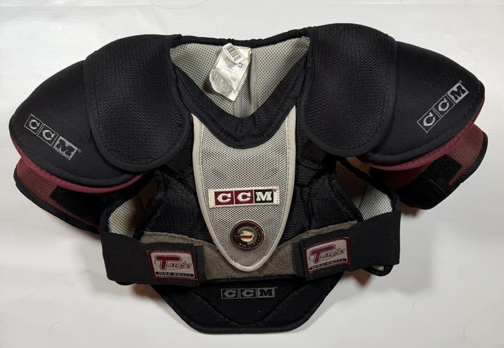 Small Senior CCM Tacks 1052 Shoulder Pads