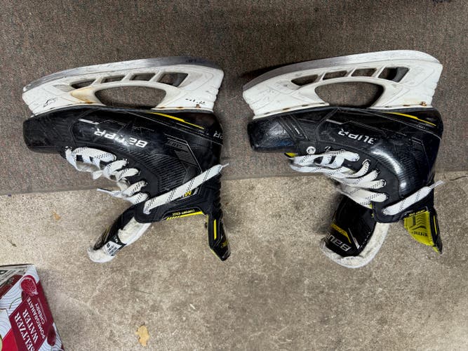 Bauer Supreme M4 Hockey Skates 8 (Used)