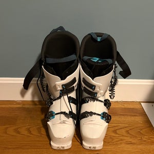 Mondo 24 & 24.5 HEAD Raptor WCR Ski Boots Stiff Flex (Used)
