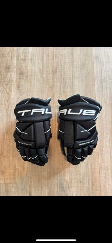True Catalyst 5X3 Gloves 12" (Used)