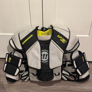 Large Warrior Ritual RX3 PRO Goalie Chest Protector Pro Stock (Used)