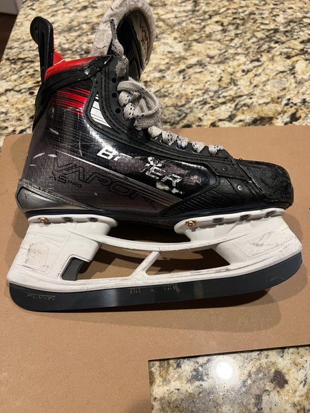 2025 Bauer Vapor 5x Pro Hockey Skates Regular Width Pro Stock 6 (Used)