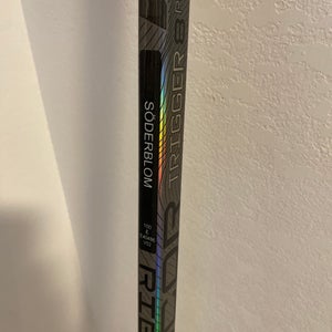 Senior CCM Ribcor Trigger 8 Pro Left Hand Hockey Stick 100 Flex Pro Stock (New) Elmer Söderblom