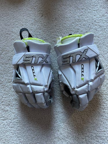 STX Cell V Lacrosse Gloves 13" (Used)