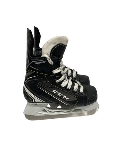 Used CCM TACKS Youth Hockey Skate Youth 10.0 11847-S000031920