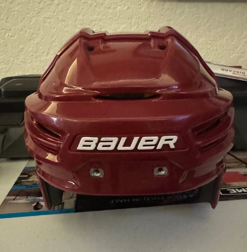 Small Bauer Re-Akt 100 Helmet Pro Stock (Used)