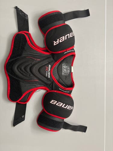 Men's Small Junior Bauer Vapor X700 Shoulder Pads (Used)