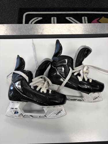 True Pro Custom Hockey Skates 7 (Used) NO BLADES