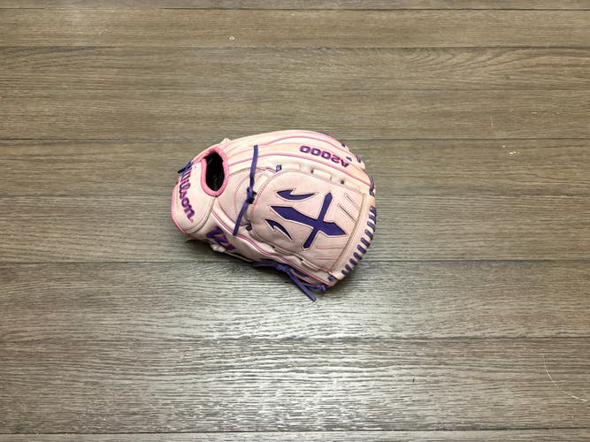 Wilson A2000 B23 12" Closed Web