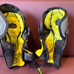 Youth Bauer Supreme S29 11" Shin Pads (Used)