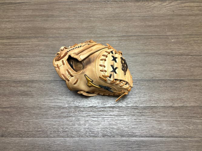 Mizuno Pro 33" Catchers Mitt