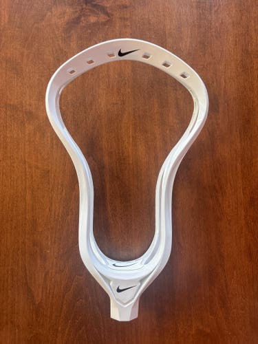Nike Unstrung Lakota Head (New)