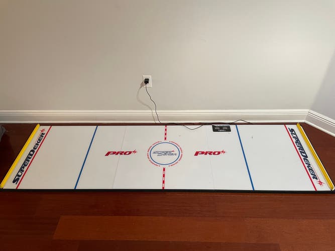hockey shot SuperDeker Pro 3 panel