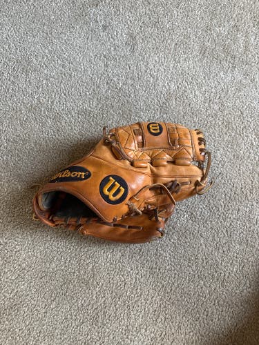 Wilson A2K RH Infield Baseball Glove 12" (Used)