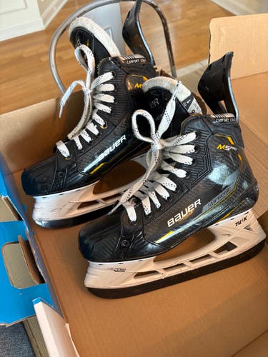 Bauer Supreme M5 Pro Hockey Skates