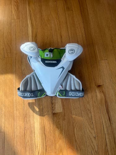 Medium Adult Maverik MX Shoulder Pads (Used)