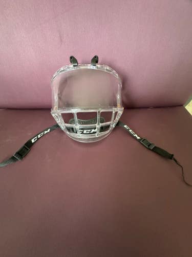 Small CCM FV1 Visor (Used)