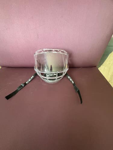Small CCM FV1 Visor (Used)
