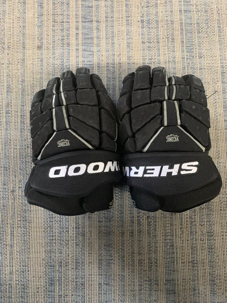 Sher-Wood Code TMP Pro Gloves 15" (Used)