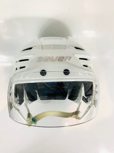 Medium Bauer Re-Akt 155 Helmet (Used)
