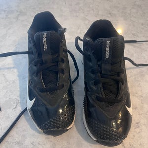 Black Unisex 10C (Toddler) Nike Vapor Cleats (Used)