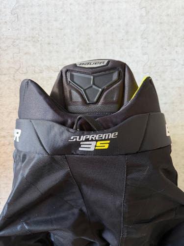 Senior Medium Bauer Supreme 3S Hockey Pants (Used)