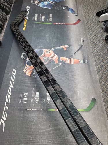 2 PACK | P90TM | 70 Flex NEW! CARBON PRO Super Lite Right Handed Hockey Sticks Pro Stock