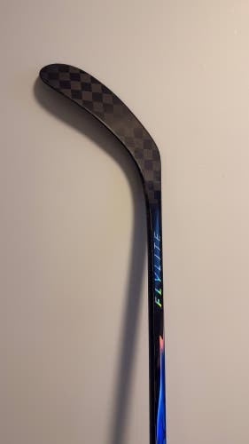 BAUER Flylite Stick (RH) P28 70 Flex