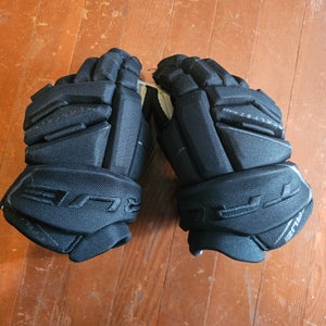 True Catalyst Black Gloves 11" (Used)