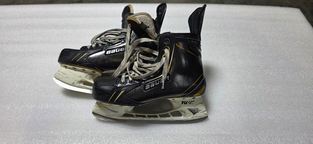 Bauer Supreme TotalOne NXG Hockey Skates Extra Wide Width 7.5 (Used)