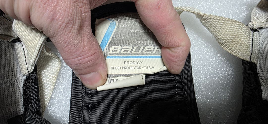 Small / Medium Bauer Prodigy Goalie Chest Protector and Pants (L/XL) (Used)