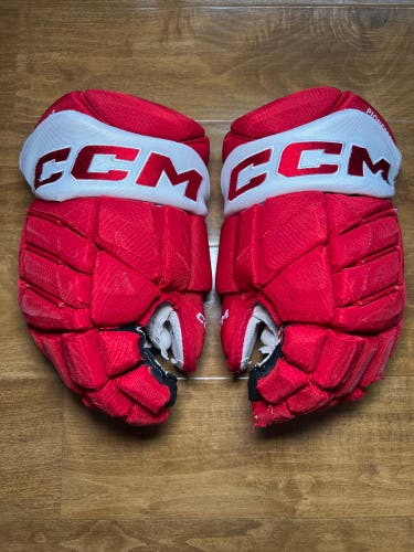 NCAA Pro Stock CCM HGPJS 13" Hockey Gloves (Pro JetSpeed) SHU Pioneers