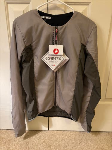 New Castelli Fly cycling jacket. Size medium.