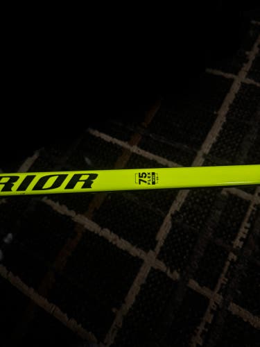 Senior Warrior Alpha LX2 Right Handed Hockey Stick W88 75 Flex (Used)