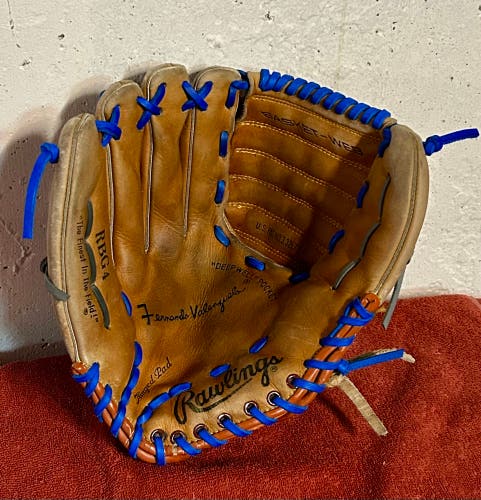 Rawlings RBG4 LHT Fernando Valenzuela glove 13”