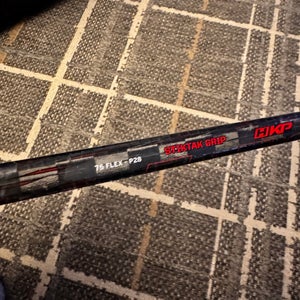 Senior CCM JetSpeed FT5 Right Handed Hockey Stick P28 75 Flex (Used)