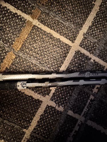 Senior Warrior Alpha LX 20 Right Handed Hockey Stick P28 75 Flex (Used)