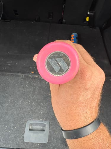 2016 Worth Legit 220 Composite Bat 26 oz 34" (Used)