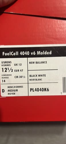 Black Men's Size M 12.5 (W 13.5) Adult New Balance 4040 Low Top Molded Cleats (New)