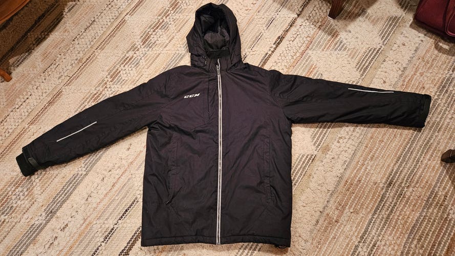 Men's Medium CCM 7122 Hockey Winter Jacket (Gently Used)