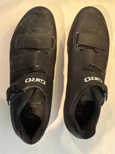 Men's Size 13 Giro Bike Shoes (Used)